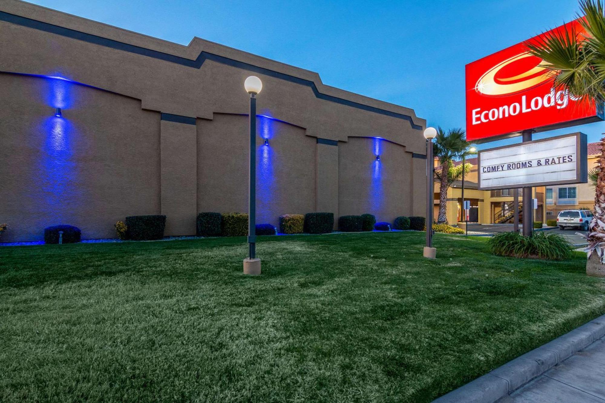 Econo Lodge Hesperia - Victorville I-15 Bagian luar foto