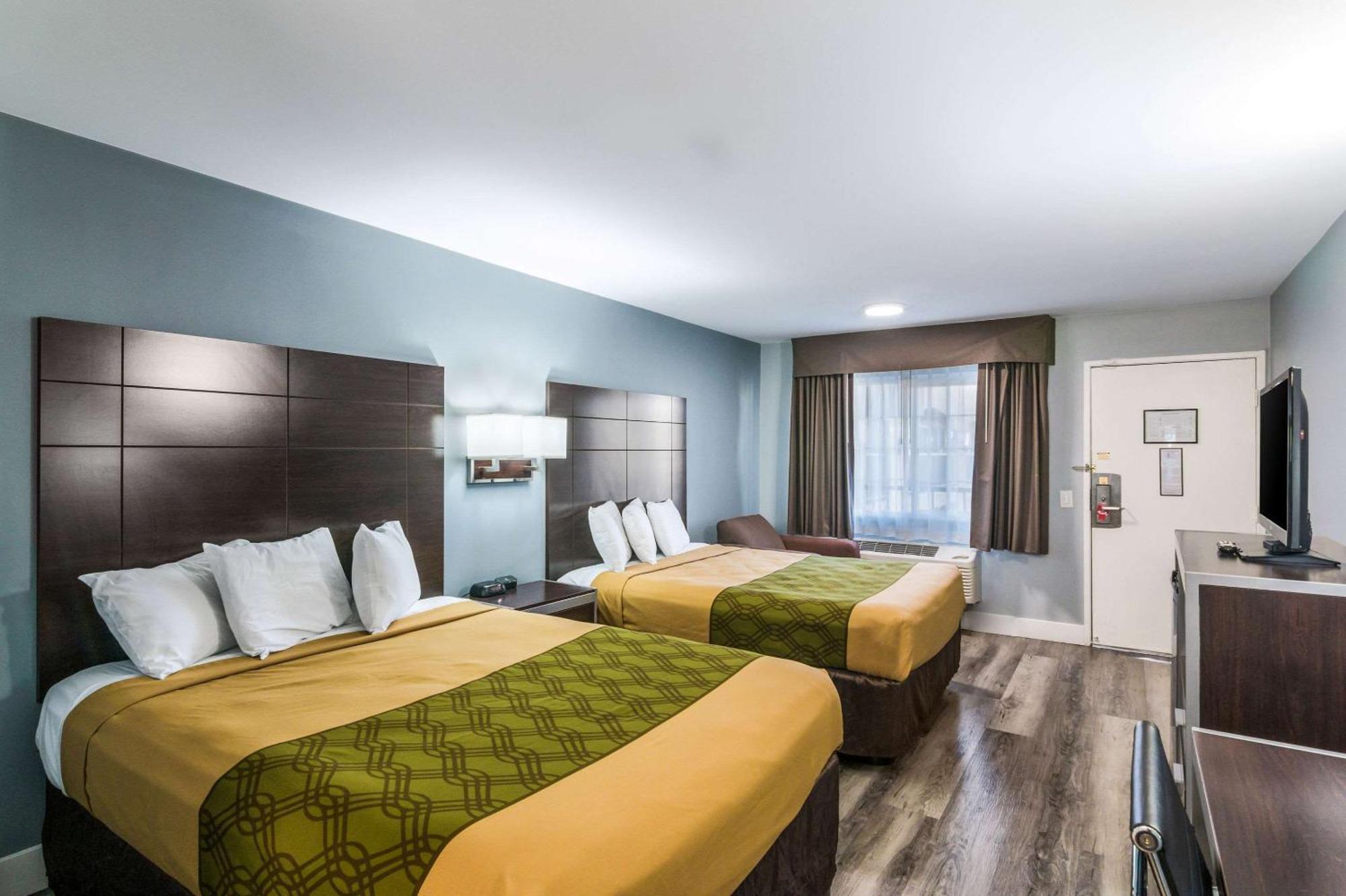 Econo Lodge Hesperia - Victorville I-15 Bagian luar foto