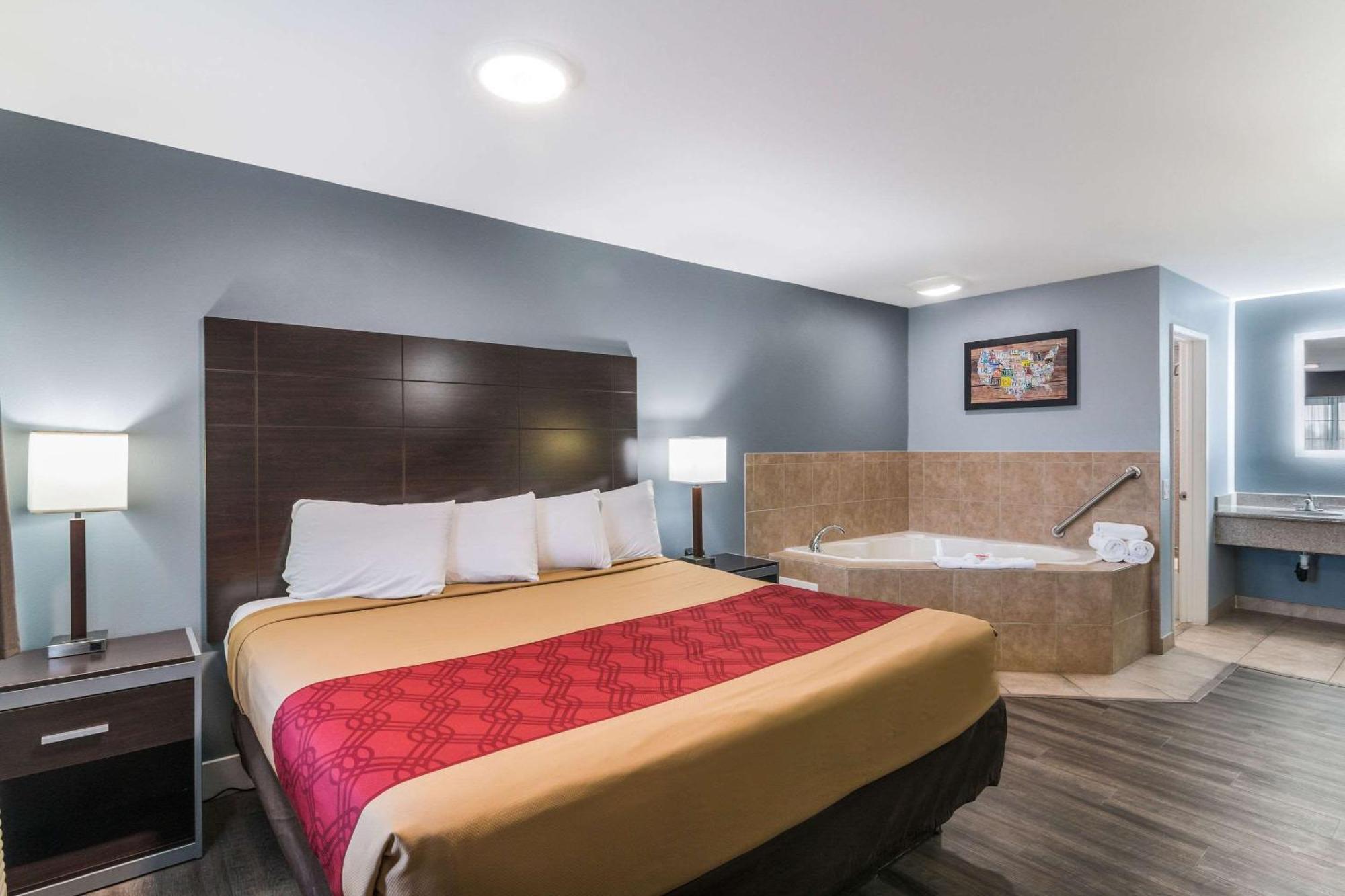 Econo Lodge Hesperia - Victorville I-15 Bagian luar foto