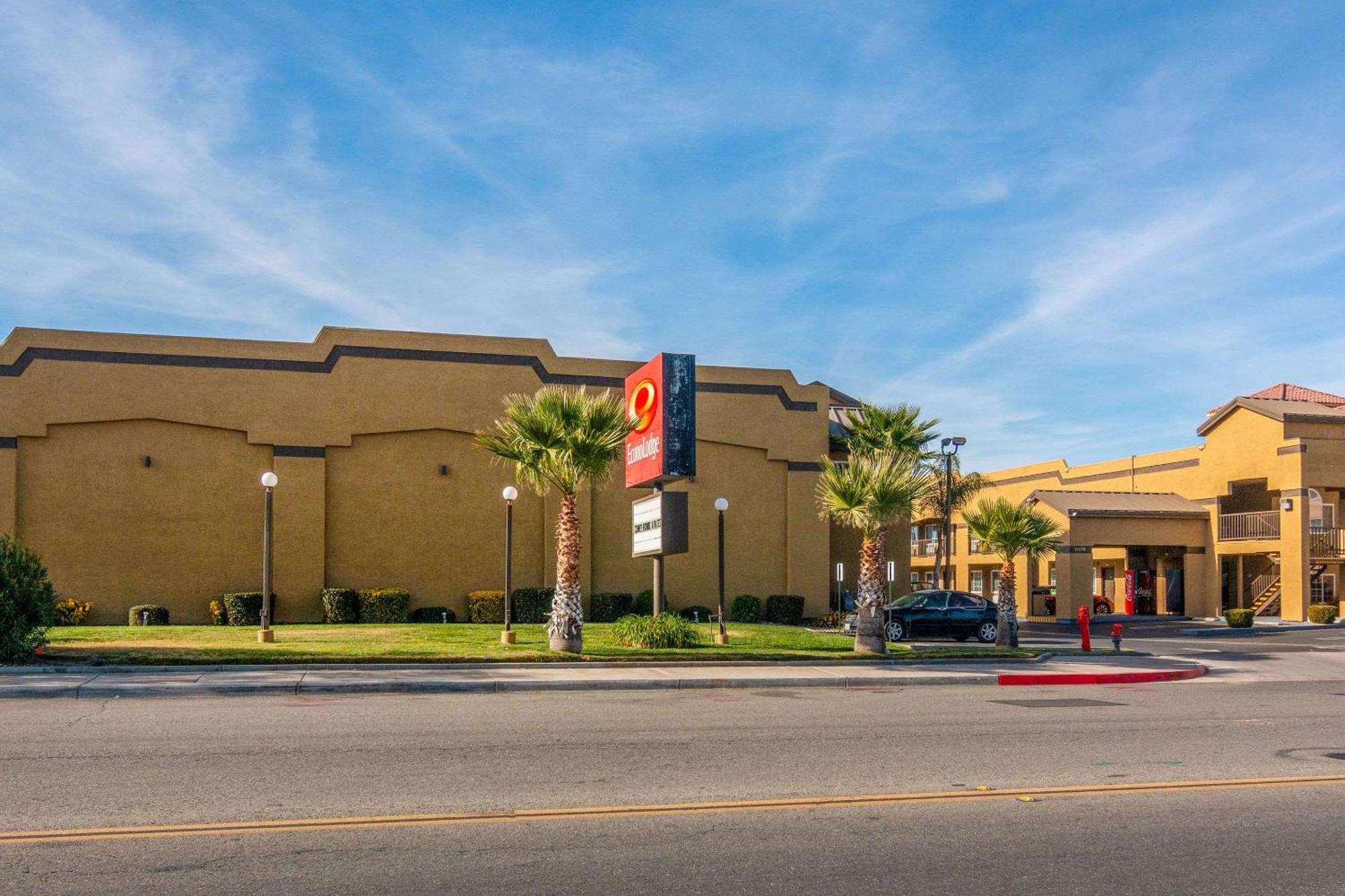 Econo Lodge Hesperia - Victorville I-15 Bagian luar foto